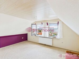 Schlafzimmer 2 DG