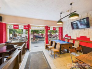 Bar innen