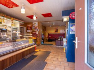 Verkaufsraum / Café-Bäckerei