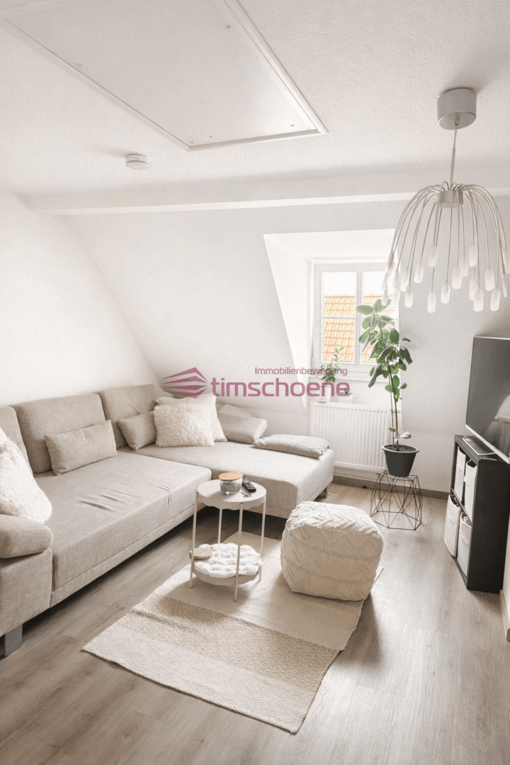 ***Exklusive 2,5-Zimmerwohnung mit großzügiger Terrasse in Top-Lage von Ilmenau zu vermieten*** 5 Wohnzimmer