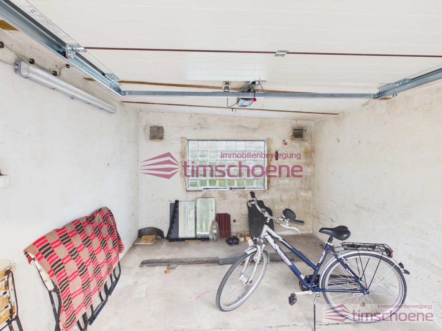 Garage innen