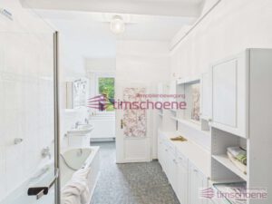 Badezimmer 1.OG