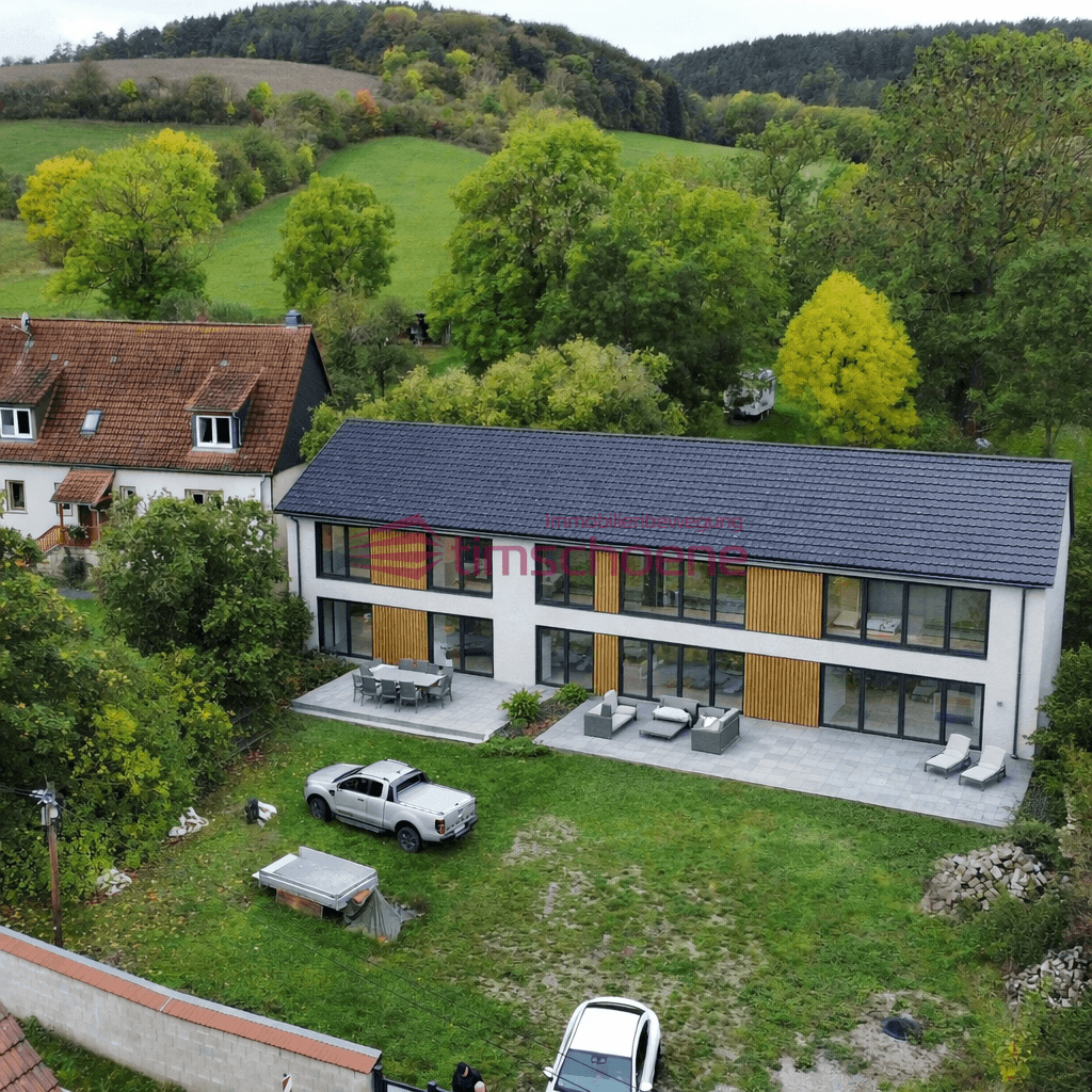 Großes Grundstück mit Entwicklungspotenzial in Döllstedt zu verkaufen 1 Visualisierung Wohnhaus Luftbild